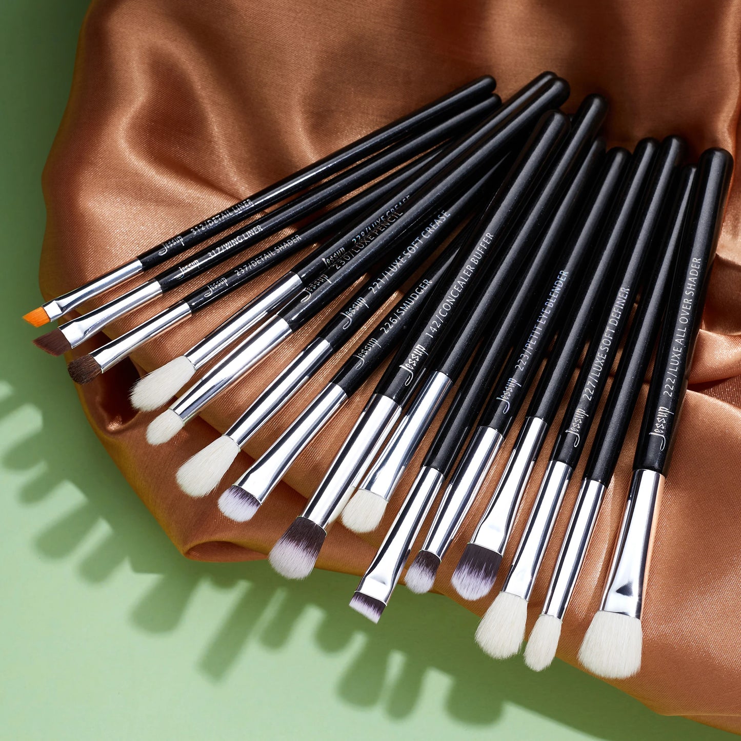 15pcs Natural Synthetic Black Eye Makeup Brushes Set