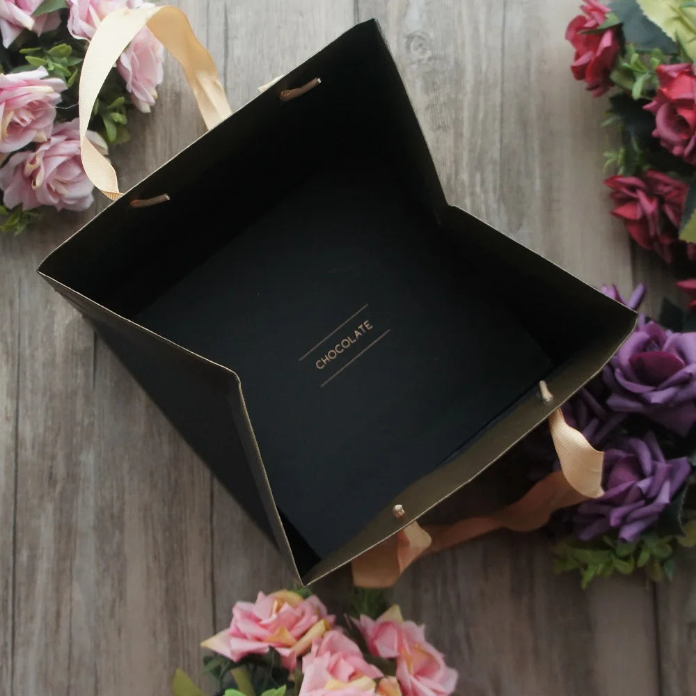 Elegant Valentine Chocolate Paper Box (15.5*15.5*4cm 10sets)