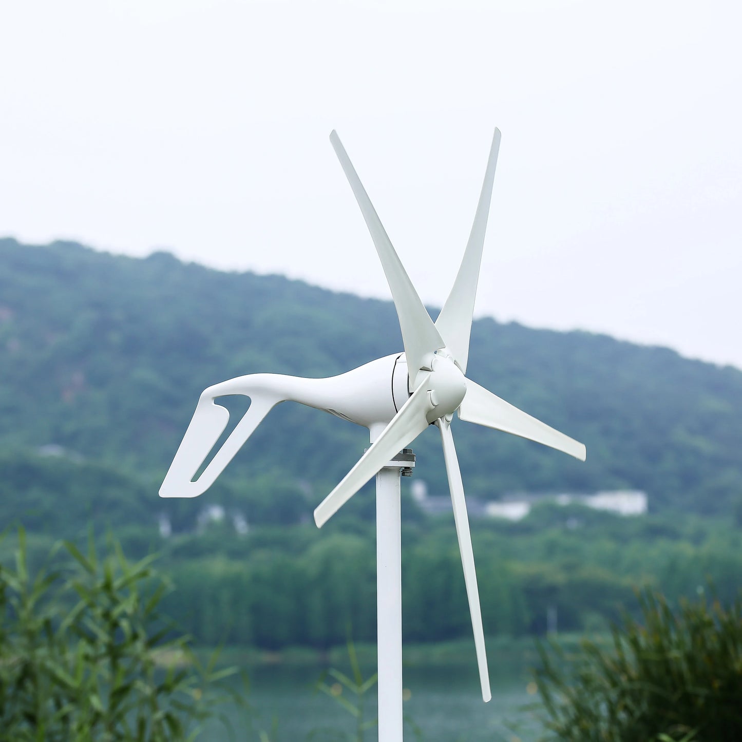 800W Hot Selling Wind Turbine Generator Fit For Marine Ship Or Home Use