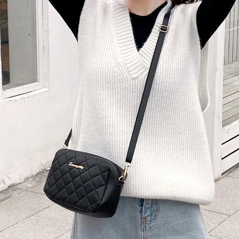 Small Leather Wide Strap Crossbody/Shoulder Bags