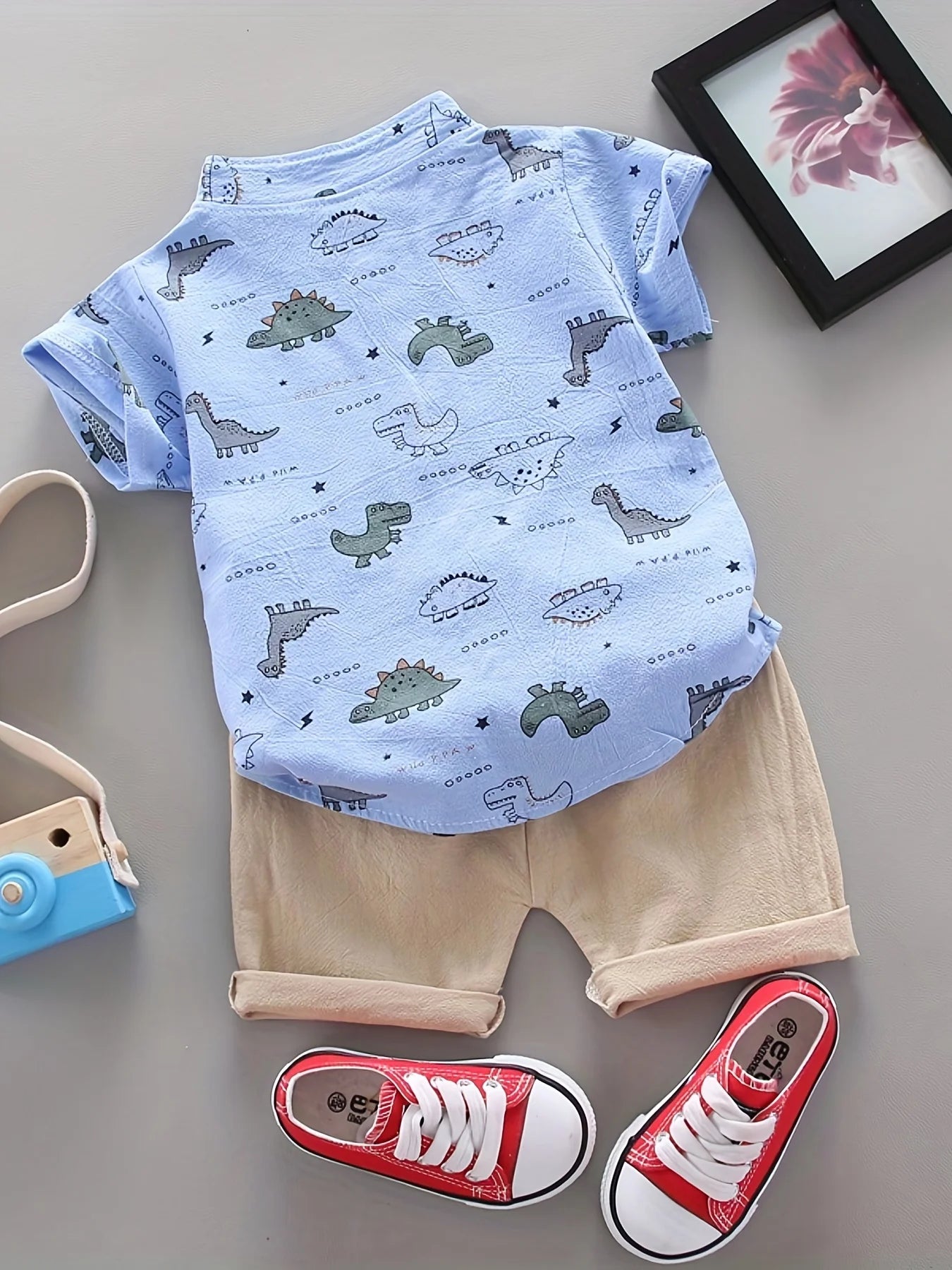 Infant and toddler summer full print small dinosaur pattern short sleeved shorts set, outdoor standing collar shirt, fashionable